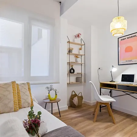 Andy Warhol Con Terraza *